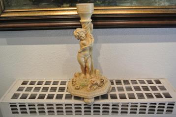  Italiaanse Vintage Kaarsenstandaard/Naakt Jong Meisje/Bloem beschikbaar voor biedingen