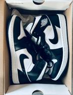 Air Jordans - nieuw in doos, Kleding | Dames, Schoenen, Ophalen, Wit, Nike, Nieuw