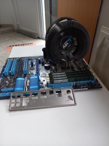 lot carte mère +refroidisseur + processeur i7 + ram 32gb beschikbaar voor biedingen