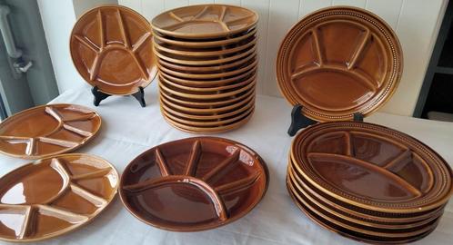 SET van 26 fondueborden om uit te kiezen, Huis en Inrichting, Keuken | Servies, Zo goed als nieuw, Bord(en), Overige stijlen, Keramiek