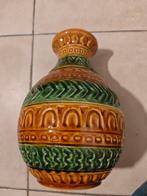 Vintage West-Germany vaas

Bay

Gemerkt 92-30

H 30 cm

P, Enlèvement ou Envoi