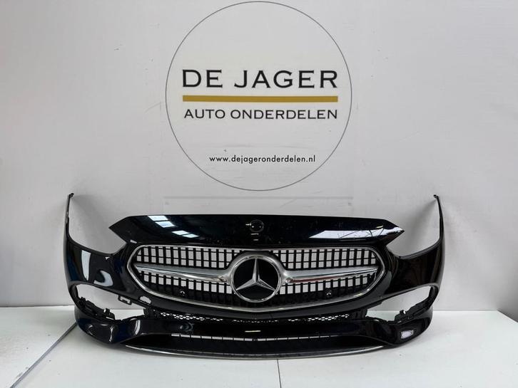 MB C KLASSE W206 VOORBUMPER BUMPER PDC A2068858501 2021-, Auto-onderdelen, Carrosserie, Bumper, Mercedes-Benz, Voor, Gebruikt