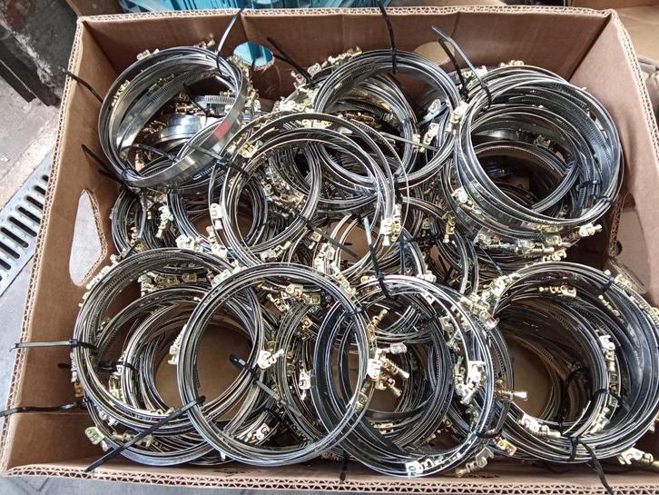 5500 serflex grote diameter zie foto's, Doe-het-zelf en Bouw, IJzerwaren en Bevestigingsmiddelen, Ophalen