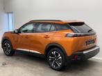Peugeot e-2008 Allure Pack EV 50 kWh Camera Carplay, Auto's, Peugeot, Monovolume, 136 pk, Elektrisch, Zilver of Grijs