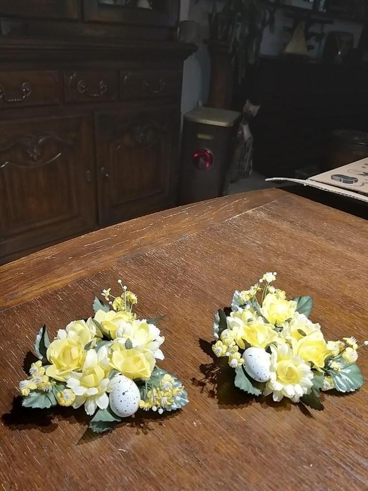 Pasen - 2 kransjes, Divers, Pâques, Neuf, Enlèvement ou Envoi