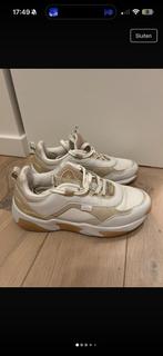 Bufallo lean B, Kleding | Dames, Beige, Ophalen of Verzenden, Sneakers, Gedragen