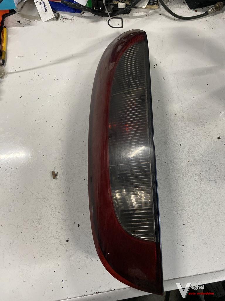 Opel Corsa c 3 drs t/m 2005 Achterlicht Links of Rechts, Autos : Pièces & Accessoires, Éclairage, Utilisé, Enlèvement ou Envoi
