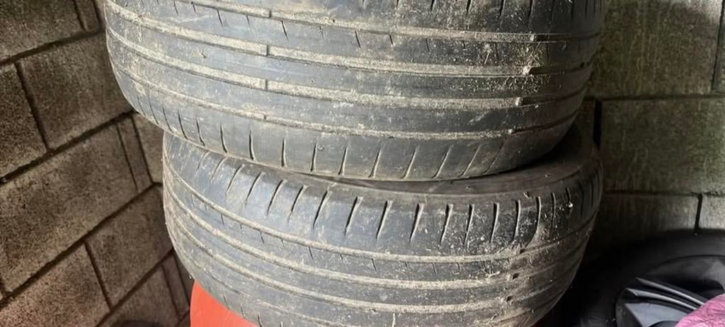 2 pneus été Dunlop, Enlèvement, Utilisé