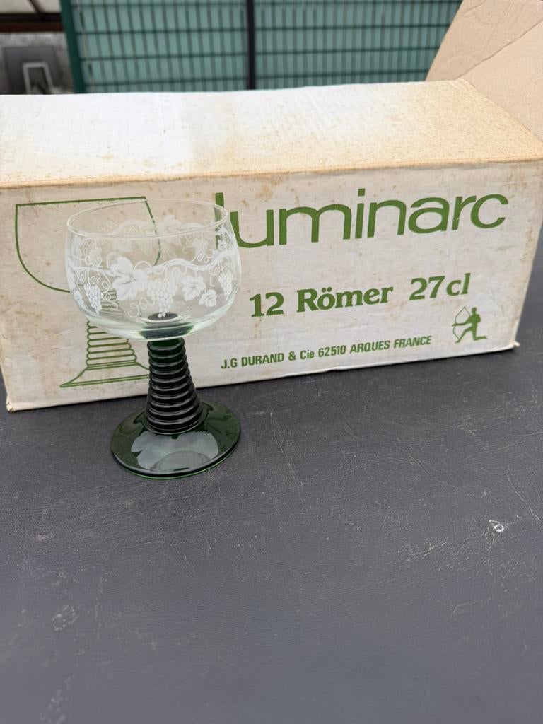 12 verres à vin Luminarc Römer vintage, Enlèvement, Neuf, Verre à bière