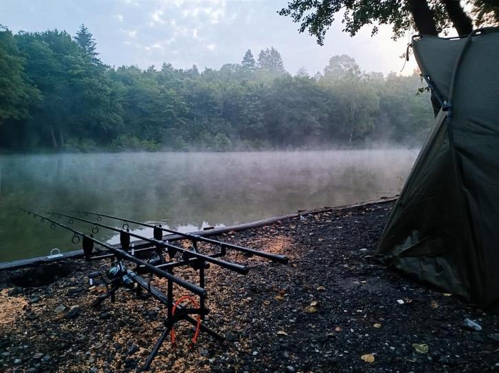 Karper/vis materiaal (alles om te karperen en overnachten), Tickets en Kaartjes, Kortingen en Cadeaubonnen