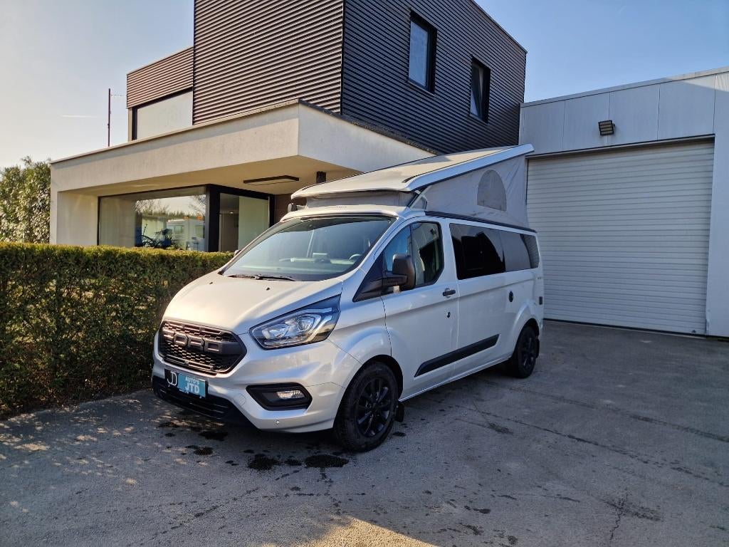 Ford Nugget Plus 150 PK Automaat - Boiler, ACC, Luifel, Caravanes & Camping, Camping-cars, Entreprise, jusqu'à 5, Modèle Bus ou Fourgon aménagé