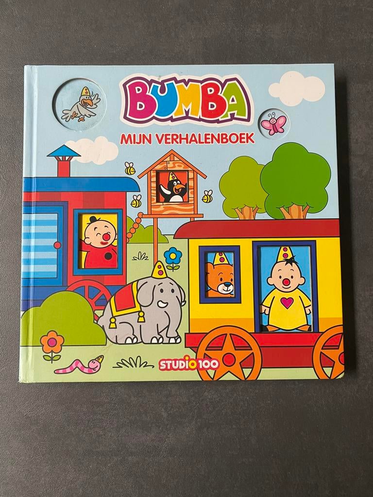 Boek met verschillende verhaaltjes Bumba, Ophalen of Verzenden, Zo goed als nieuw