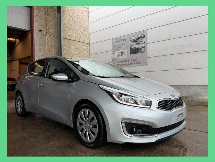 Kia Ceed 1.4i Navi Edition ISG * GPS/Camera *, Autos, Kia, Entreprise, Achat, (Pro) Cee d, ABS, Caméra de recul, Airbags, Air conditionné