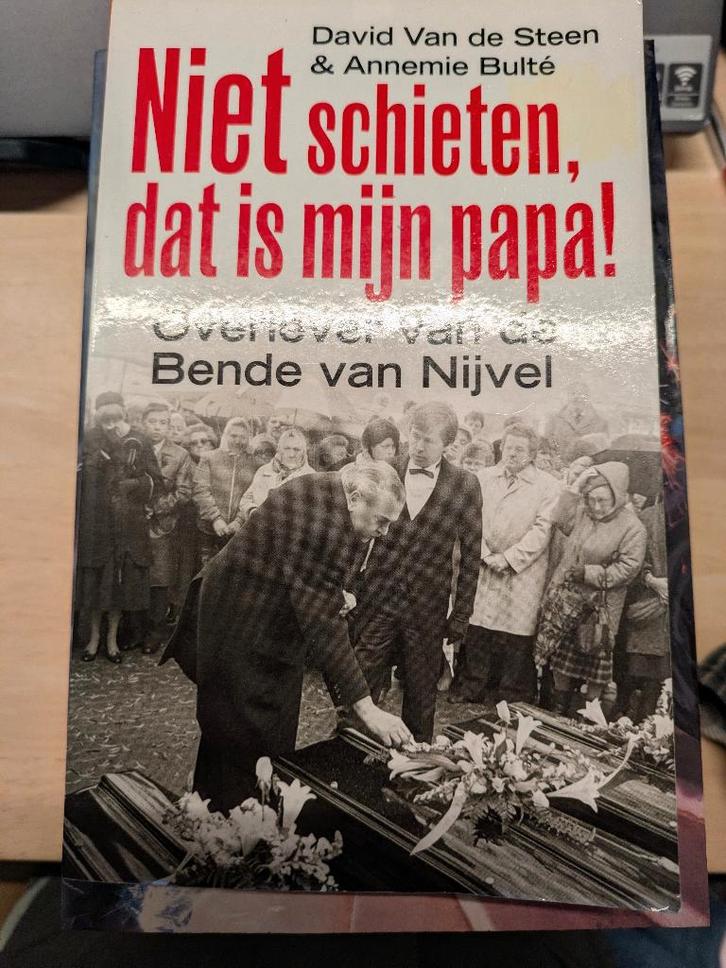 Niet schieten, dat is mijn papa – David Van de Steen, Boeken, Geschiedenis | Stad en Regio, Zo goed als nieuw, 20e eeuw of later