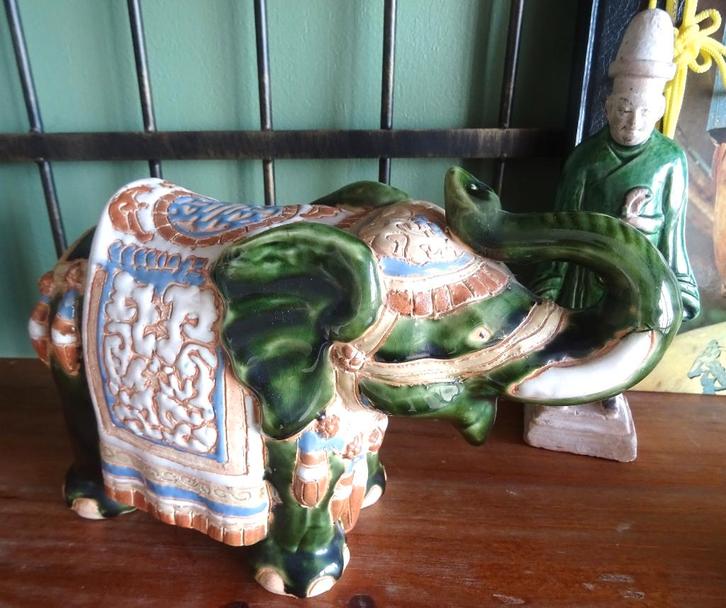 Asie superbe éléphant mid century. Céramique,peint à la main, Antiquités & Art, Art | Art non-occidental, Envoi