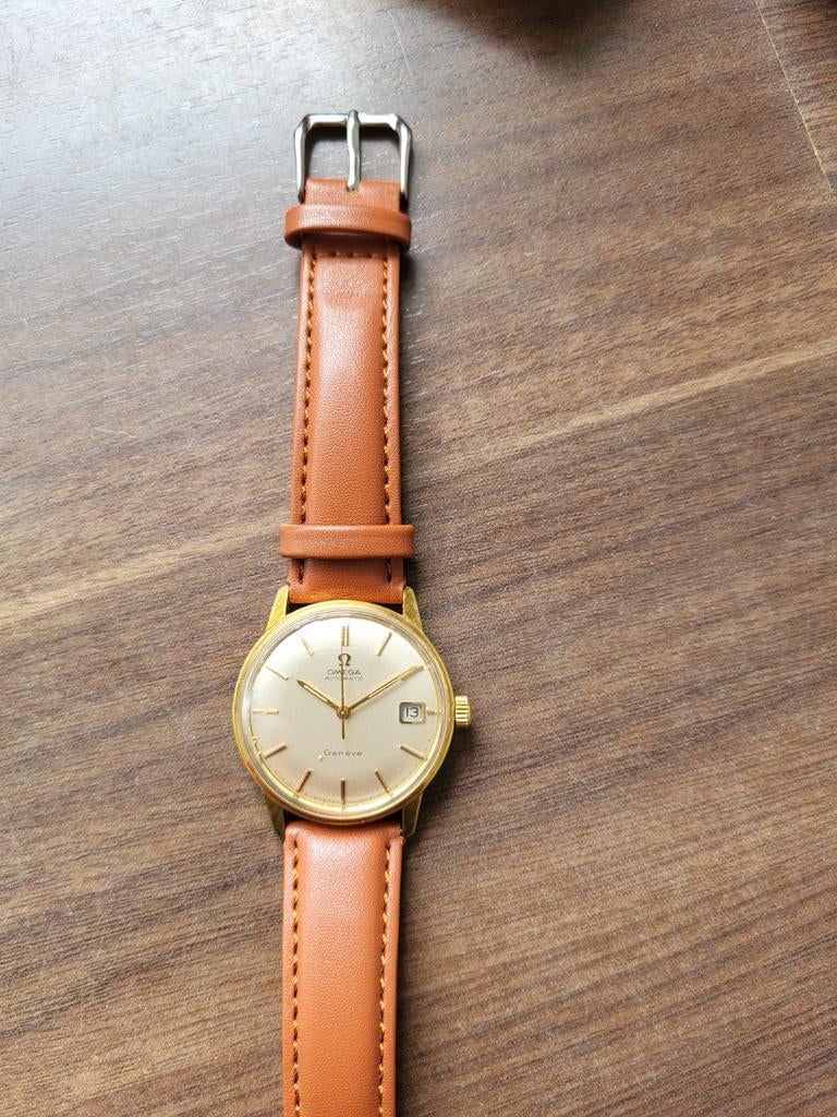 Montre automatique omega, Omega