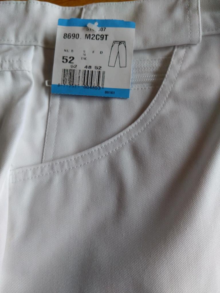 witte schilders broek  M52, Maison & Meubles, Cuisine | Linge de cuisine, Enlèvement ou Envoi, Neuf, Blanc, Autres types