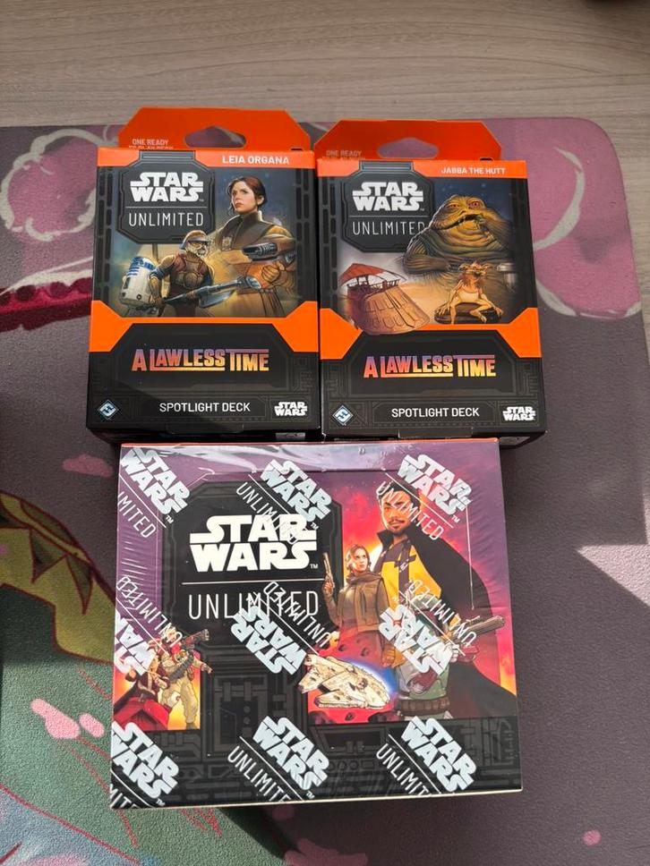 Star Wars Unlimited A Lawless Time BB + 2x Spotlight Decks, Hobby en Vrije tijd, Verzamelkaartspellen | Overige, Zo goed als nieuw