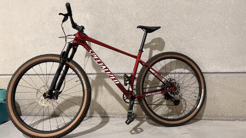 MTB Specialized Chisel Comp Hardtail L (rood), Fietsen en Brommers, Fietsen | Mountainbikes en ATB, Hardtail, Heren, Zo goed als nieuw