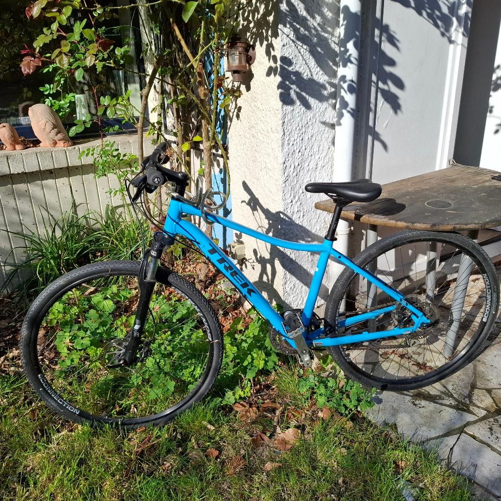 Vélo Trek neko 2, couleur bleue, VTT semi-rigide, Enlèvement, Comme neuf, Trek
