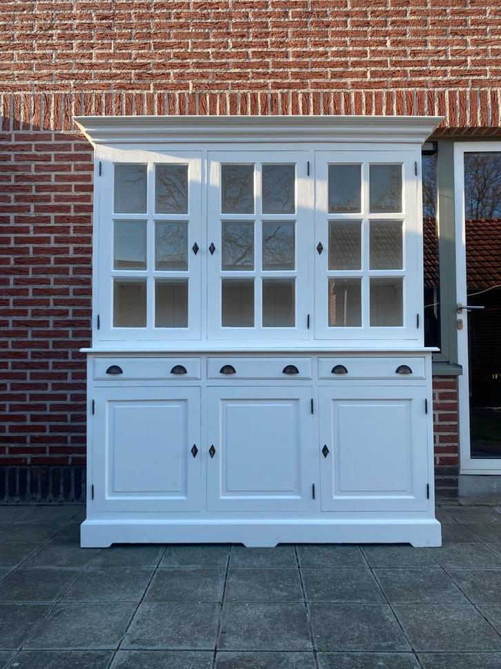Grote buffetkast uit 2 delen, Huis en Inrichting, Kasten | Buffetkasten, Zo goed als nieuw, Ophalen