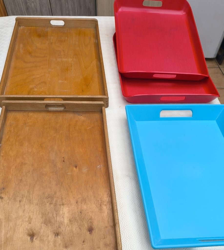 Plateaux, Enlèvement, Bois