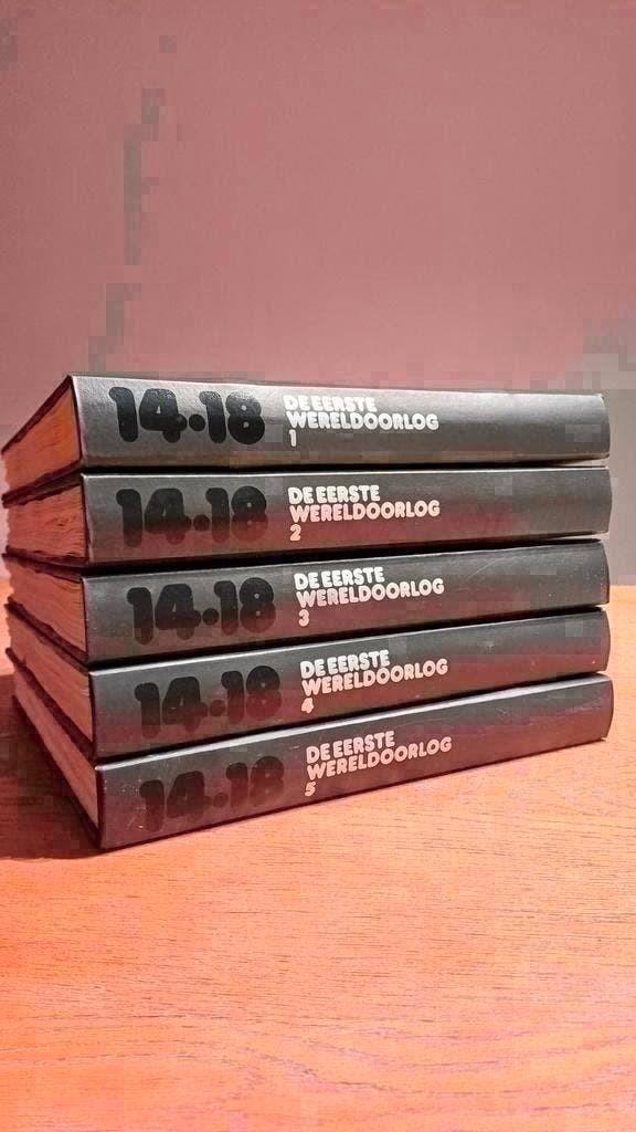 14-18 De Eerste Wereldoorlog (5delige verzamelband), Verzamelen, Speelkaarten, Jokers en Kwartetten, Gebruikt, Ophalen of Verzenden