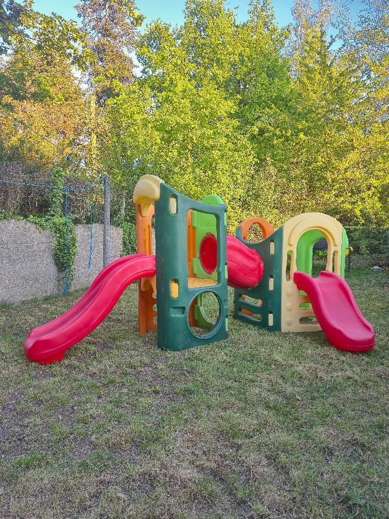 Little tikes 8-in-1 speeltuin/klimtoren/glijbaan, Enfants & Bébés, Jouets | Extérieur | Aires de jeux, Enlèvement, Utilisé, Mur d'escalade