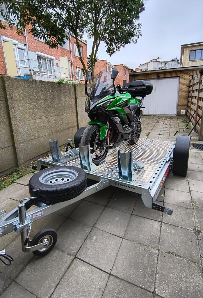 Remorquer motos,scooters,cyclomoteurs,quads,trikes à louer, Autos : Divers, Remorques, Neuf, Enlèvement