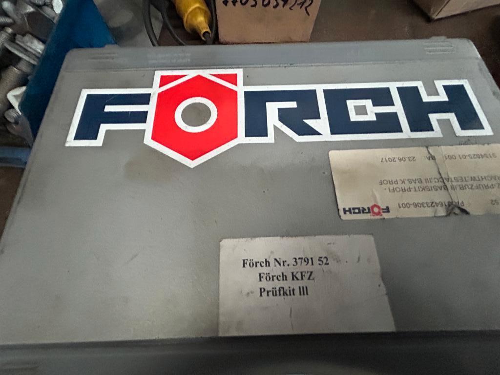 SET TESTDRADEN, Ophalen, Zo goed als nieuw