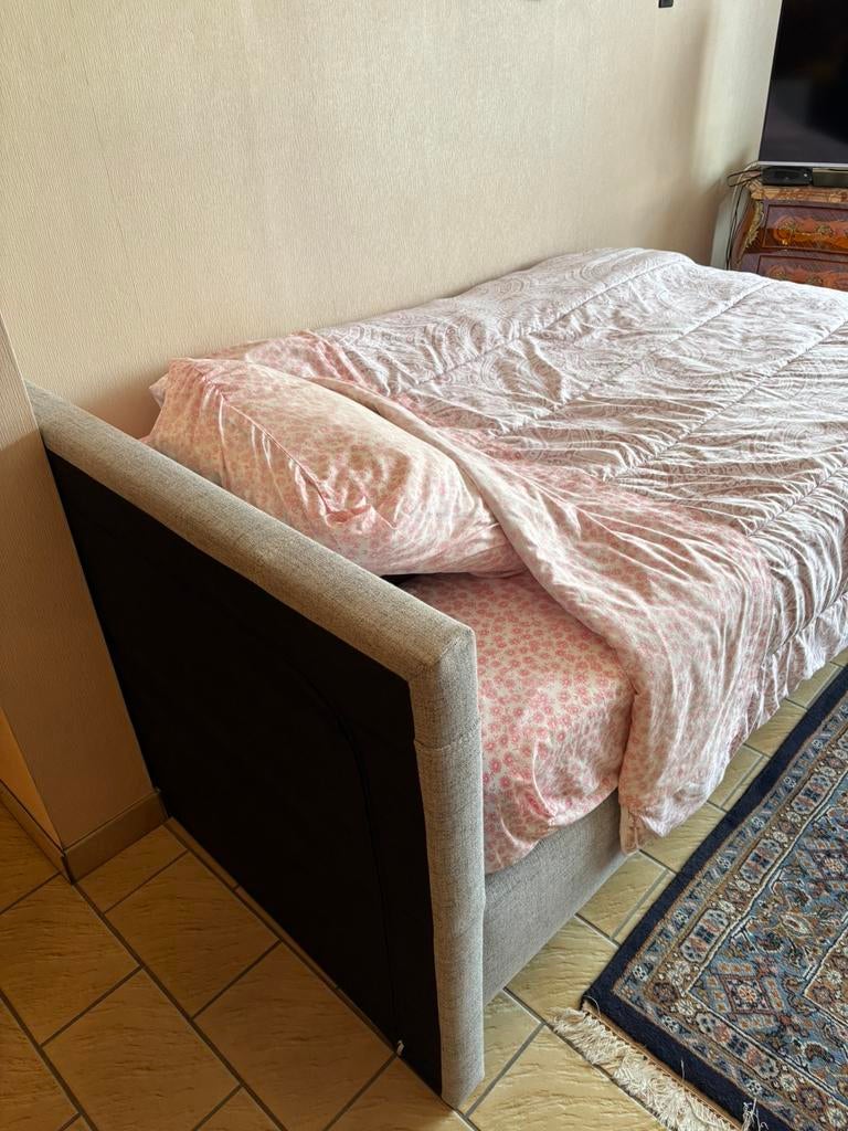 Boxspring, Huis en Inrichting, Slaapkamer | Complete slaapkamers, Ophalen, Zo goed als nieuw