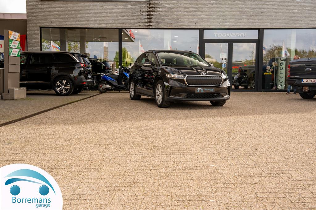 Skoda Enyaq IV 60 SOH 94,6 % Carplay/Front-Lane Assist/Navi, Auto's, Skoda, Zwart, 5 zetels, 5 deurs, Enyaq