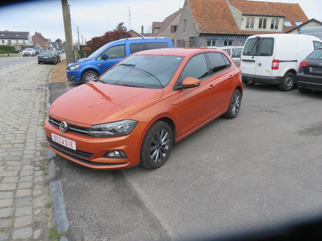 VOLKSWAGEN POLO 1000cc benzine + cng 5 deurs ..06/2018.., Auto's, Voorwielaandrijving, Stof, Euro 6, Bedrijf
