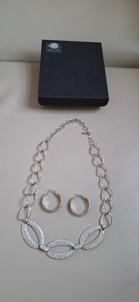 Joaillerie Avenue Louise Bruxelles, Enlèvement ou Envoi, Comme neuf