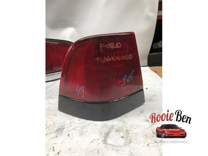 Feu arrière gauche d'un Ford Usa Thunderbird, -, 3 mois de garantie, Pièces américaines, Utilisé