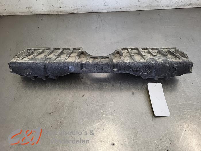 Remplissage de pare chocs arrière d'un Renault Master, Renault, -, 3 mois de garantie, Utilisé