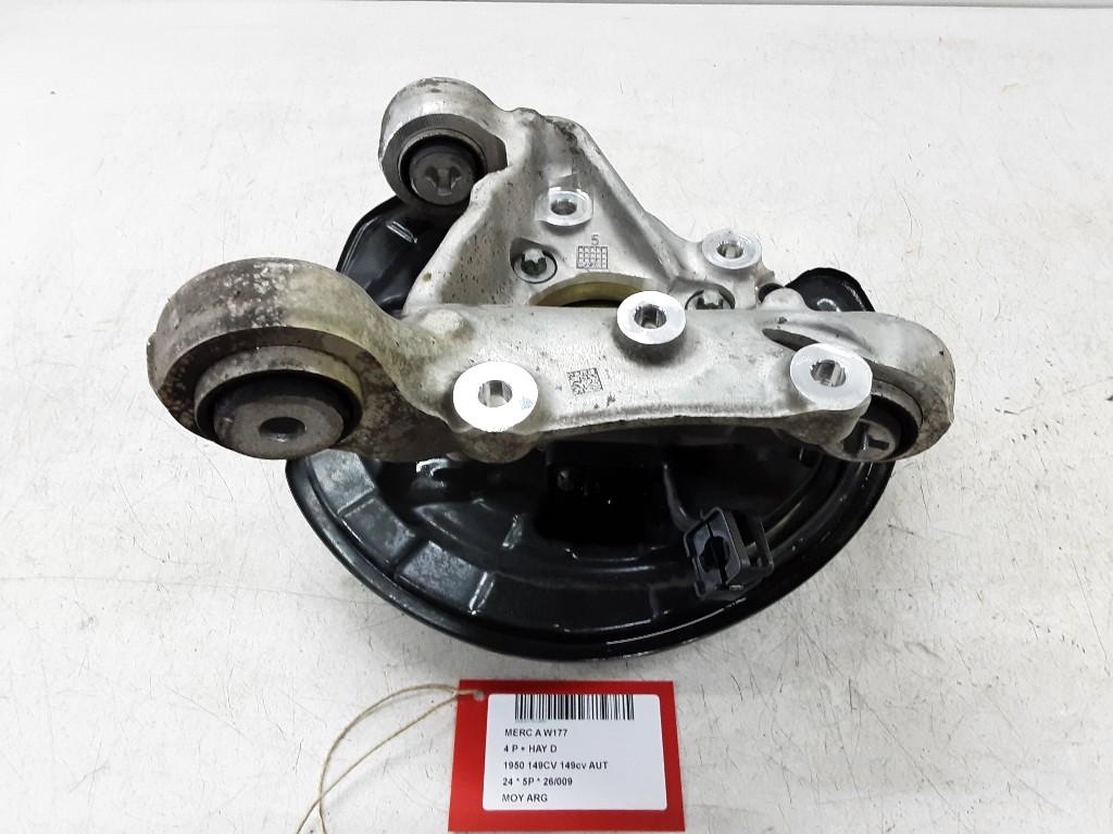 MOYEU DE ROUE ARRIÈRE GAUCHE A (177.0) (2470300), Mercedes-Benz, Mevr. I. Hauben, Utilisé, Rue de l'Espoir 34 34
4030  GRIVEGNÉE, BE