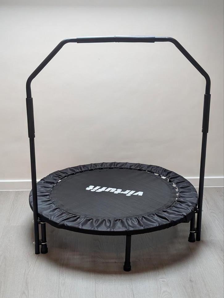Trampoline de fitness pliable VirtuFit avec poignée, Sports & Fitness, Équipement de fitness, Enlèvement