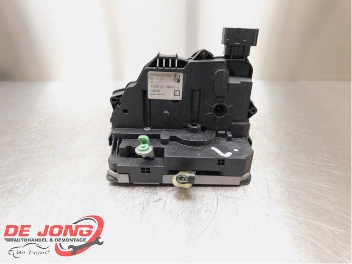 Serrure portière mécanique 2portes gauche d'un Fiat Punto, Autos : Pièces & Accessoires, -, 3 mois de garantie, Utilisé, Fiat