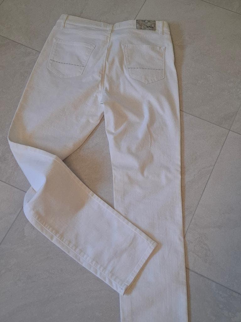 Witte damesbroek Brax, Ophalen of Verzenden, Zo goed als nieuw, Maat 38/40 (M), Wit