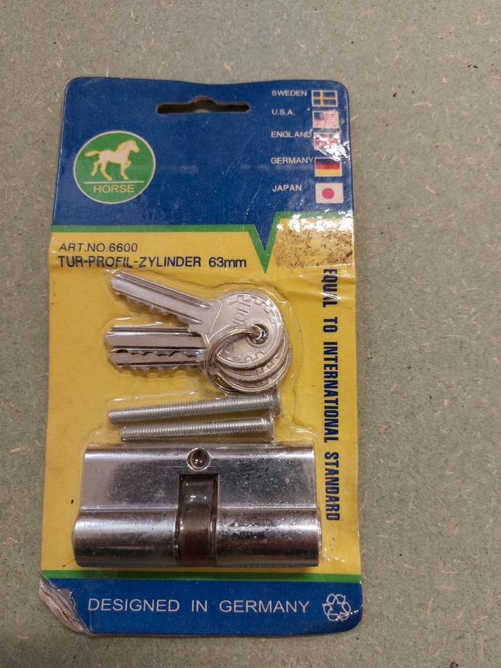 Nieuw profielcilinderslot 63 mm met 3 sleutels – in verpakki, Doe-het-zelf en Bouw, Hang- en Sluitwerk, Slot, Ophalen