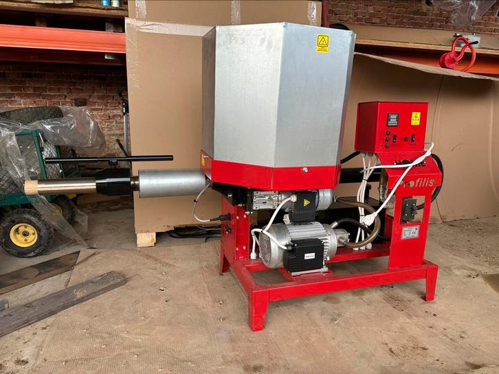 Presse à briquettes, Bricolage & Construction, Outillage | Autres Machines, Neuf, Enlèvement