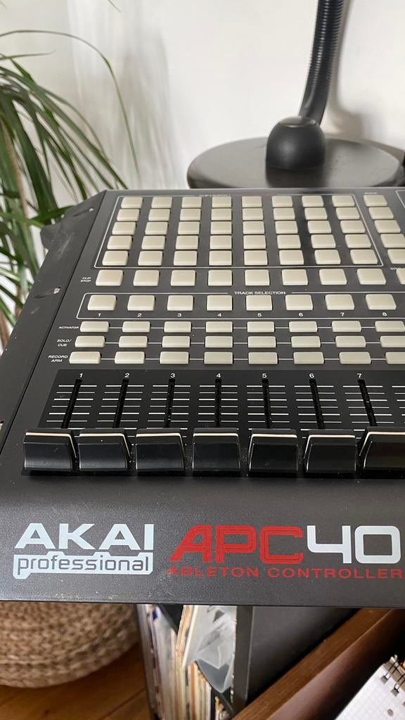 Akai APC40, Musique & Instruments, Équipement Midi, Comme neuf, Enlèvement
