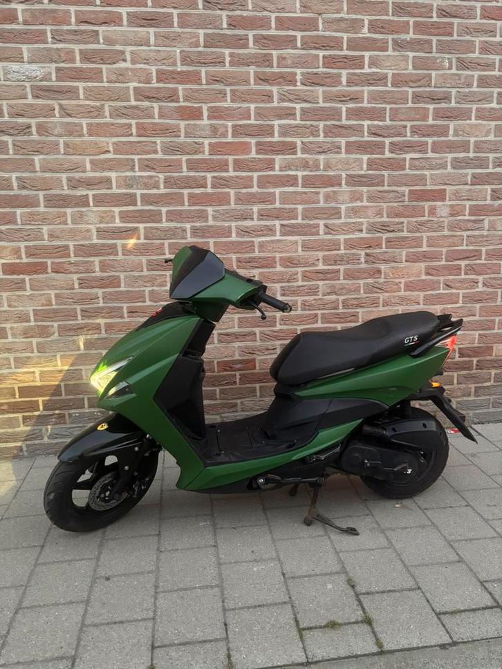 GTS Sirocco 2022 – A-klasse – Topstaat!”, Fietsen en Brommers, Scooters | Overige merken, Zo goed als nieuw, Klasse A (25 km/u)