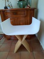 3 stoelen en 1 draaistoel modern, Huis en Inrichting, Stoelen, Hout, Wit, Nieuw, Ophalen of Verzenden