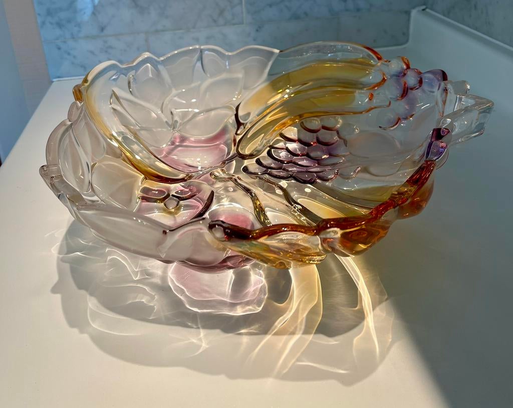 Glazen schaal jaren ‘90 met druiventros, Ophalen