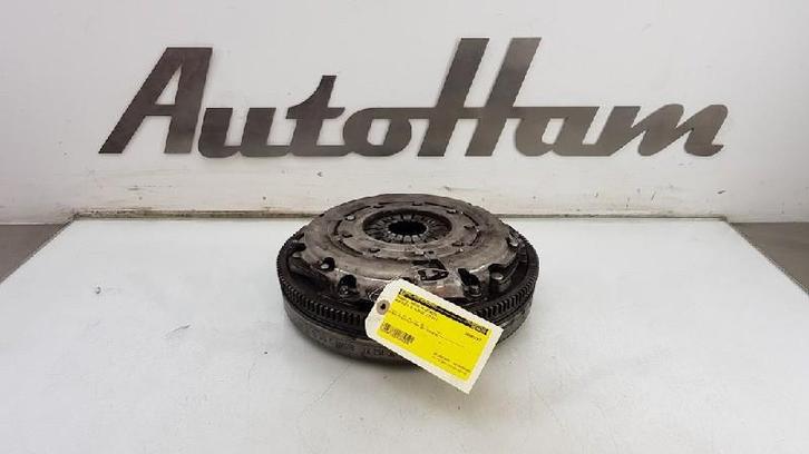 VOLANT MOTEUR BI-MASSE Mercedes-Benz A (W176), Autos : Pièces & Accessoires, Moteurs & Accessoires, Mercedes-Benz, Utilisé