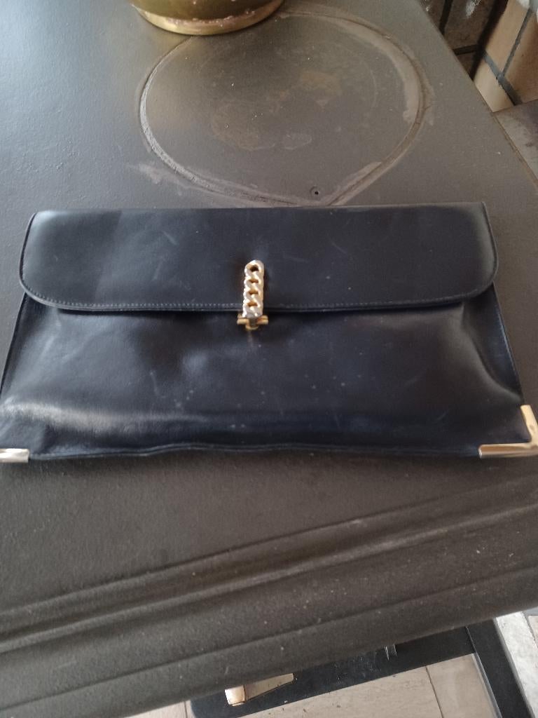 zwarte handtas met koperen ketting om te dragen, Ophalen, Zo goed als nieuw, Overige materialen