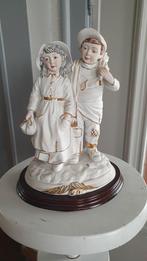 3570 Alken. Porseleinen beeldje., Antiek en Kunst, Ophalen