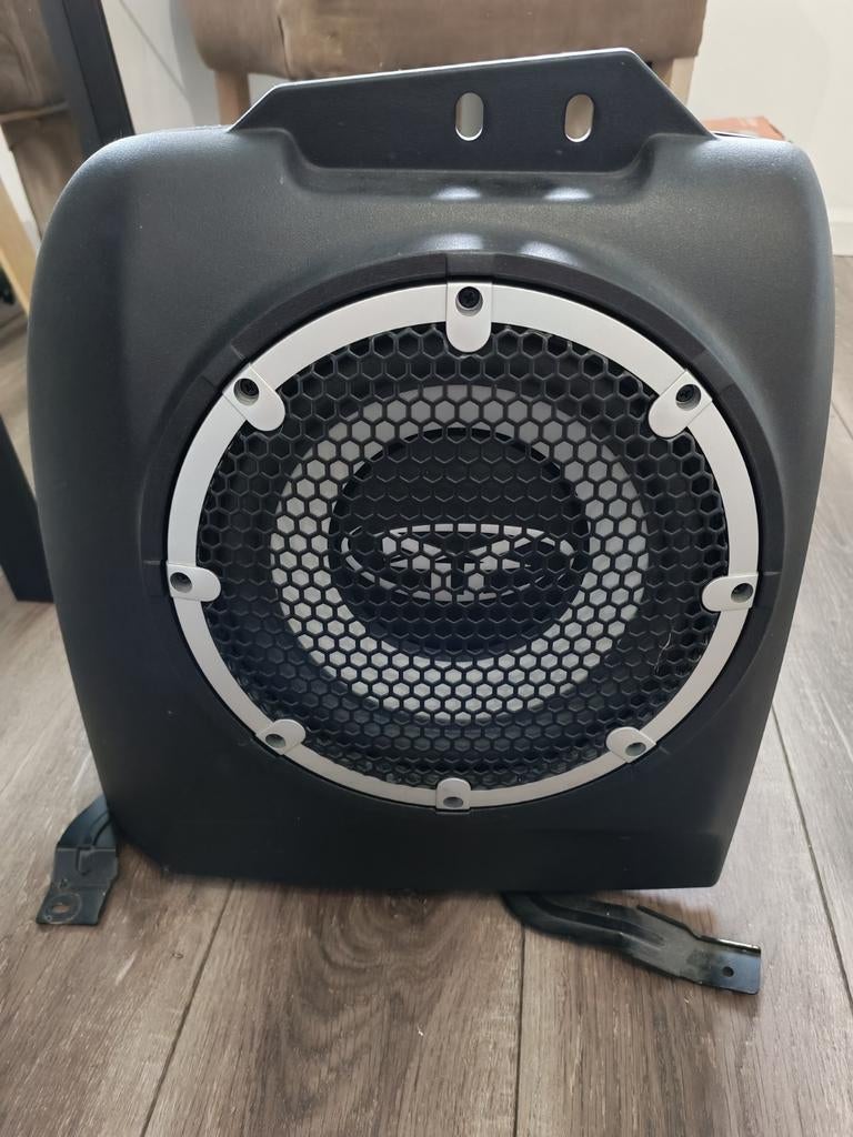 Woofer/muziekbox Mitsubishi Lancer, Ophalen